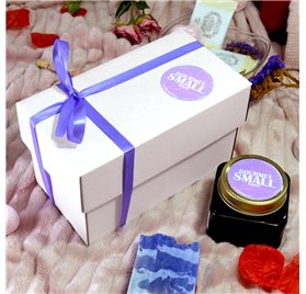 Gourmet box Small white color measures 180x95x105mm
