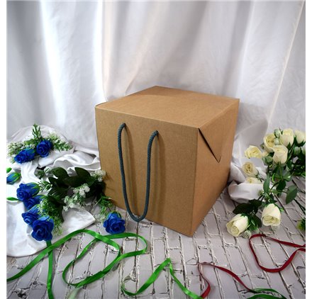 Caixa de cart&atilde;o Premium Cubo 250x250x250mm