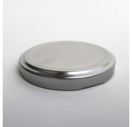 Silbermetallabdeckung
